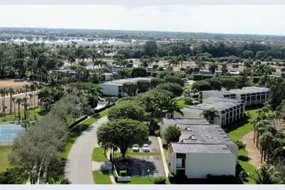 2000 Presidential Way #2006, West Palm Beach, FL 33401 - Photo 20