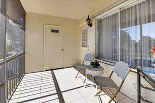 321 Knotty Pine Cir, Greenacres, FL 33463 - Photo 4