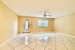 139 Tuscany B, Delray Beach, FL 33446 - Photo 2