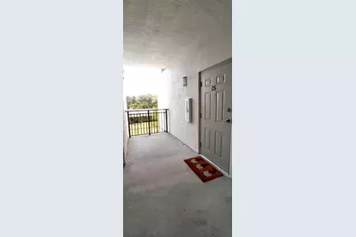 9052 Gulf Run Way #C6, Lake Worth, FL 33467 - Photo 2