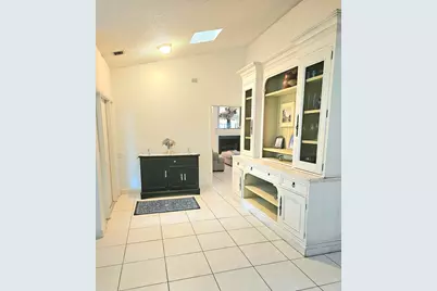 14060 Greentree Drive, Wellington, FL 33414 - Photo 8