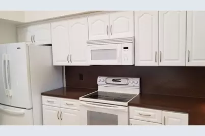 14060 Greentree Drive, Wellington, FL 33414 - Photo 32