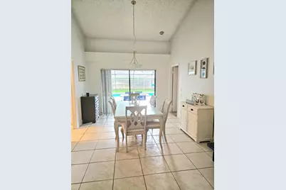 14060 Greentree Drive, Wellington, FL 33414 - Photo 10