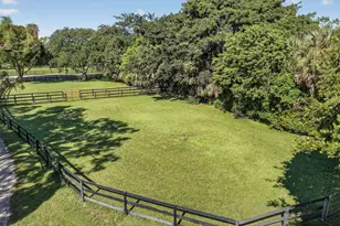 852 Cindy Dr, Wellington, FL 33414 - Photo 16