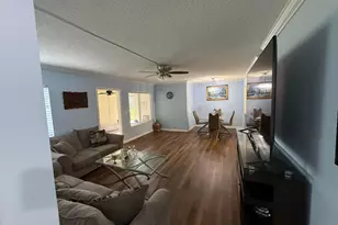 301 Pine Ridge Cir, Greenacres, FL 33463 - Photo 12