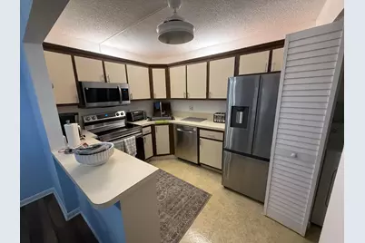 301 Pine Ridge Circle #B-1, Greenacres, FL 33463 - Photo 6