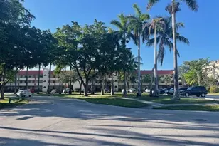 2900 Sunrise Lakes Dr W, Sunrise, FL 33322 - Photo 1