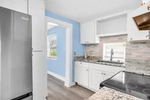 1497 Silver Beach Rd, West Palm Beach, FL 33404 - Photo 2