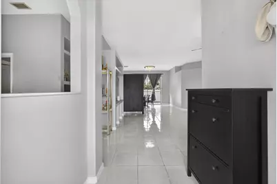 102 Brook Woode Court, Royal Palm Beach, FL 33411 - Photo 6