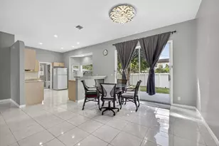 102 Brook Woode Ct, West Palm Beach, FL 33411 - Photo 12