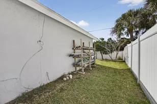102 Brook Woode Ct, West Palm Beach, FL 33411 - Photo 56