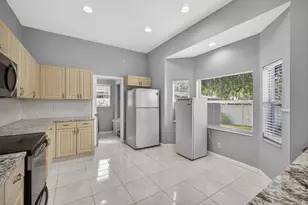 102 Brook Woode Ct, West Palm Beach, FL 33411 - Photo 16