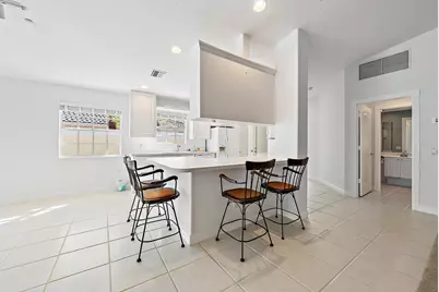 699 Hudson Bay Drive, Palm Beach Gardens, FL 33410 - Photo 6