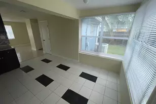 5320 Harriet Pl, West Palm Beach, FL 33407 - Photo 6