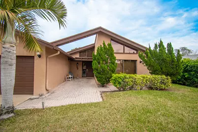 21566 Arbor Way, Boca Raton, FL 33433 - Photo 4