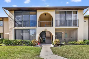 211 Pine HOV Cir, Greenacres, FL 33463 - Photo 2