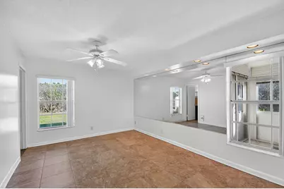 374 Bennington Lane, Lake Worth, FL 33467 - Photo 10