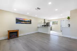 3914 Serubi Ave, Palm Springs, FL 33461 - Photo 6