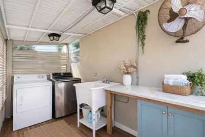 3914 Serubi Avenue, Palm Springs, FL 33461 - Photo 24