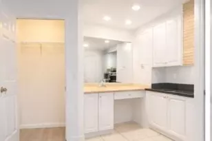 2100 Greenview Shores Blvd, Wellington, FL 33414 - Photo 8