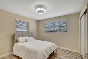 140 W 31st Ct, West Palm Beach, FL 33404 - Photo 36