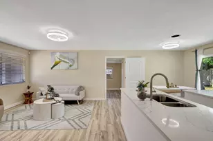 140 W 31st Ct, West Palm Beach, FL 33404 - Photo 4