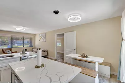 140 W 31st Court, West Palm Beach, FL 33404 - Photo 12