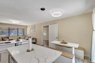 140 W 31st Ct, West Palm Beach, FL 33404 - Photo 12