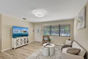 140 W 31st Ct, West Palm Beach, FL 33404 - Photo 2