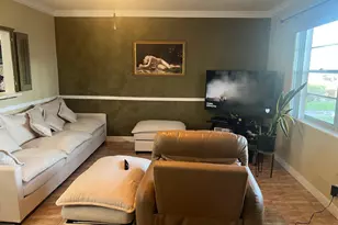 153 Easthampton G, West Palm Beach, FL 33417 - Photo 1