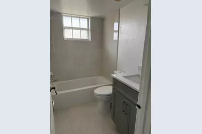 1560 SE Royal Green Circle #201, Port Saint Lucie, FL 34952 - Photo 4