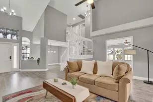 1575 Windship Cir, Wellington, FL 33414 - Photo 8