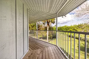 535 SW Linden St, Stuart, FL 34997 - Photo 6