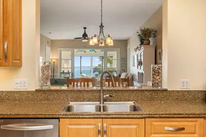 27 Harbour Isle Drive W #203, Hutchinson Island, FL 34949 - Photo 14