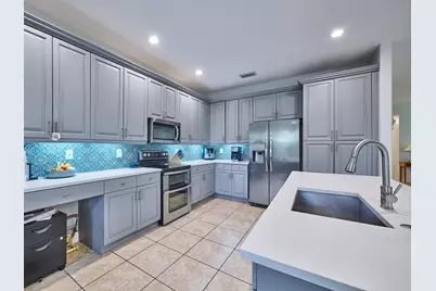 8917 Sandy Crest Lane, Boynton Beach, FL 33437 - Photo 4