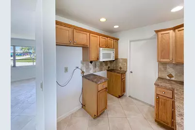 514 SW 20th Street, Boynton Beach, FL 33426 - Photo 6