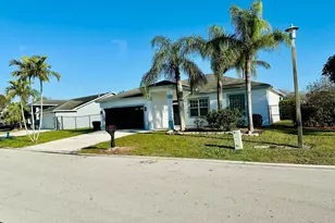 1196 Hatteras Cir, Greenacres, FL 33413 - Photo 1