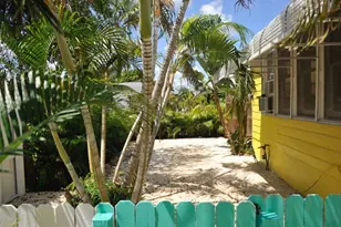 517 7th Ave N, Lake Worth Beach, FL 33460 - Photo 14