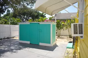 517 7th Ave N, Lake Worth Beach, FL 33460 - Photo 12