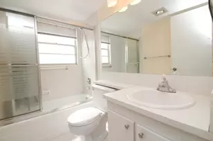 434 Fanshaw K, Boca Raton, FL 33434 - Photo 16