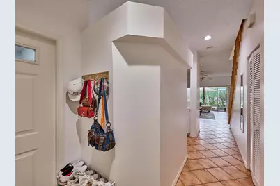 5121 Sabal Gardens Lane #2, Boca Raton, FL 33487 - Photo 2