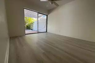 136 Yacht Club Dr, North Palm Beach, FL 33408 - Photo 12