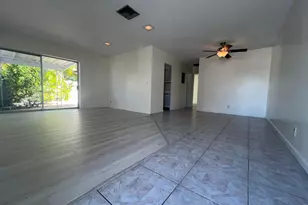 136 Yacht Club Dr, North Palm Beach, FL 33408 - Photo 6