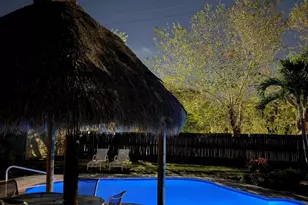 105 Sunflower Cir, West Palm Beach, FL 33411 - Photo 42