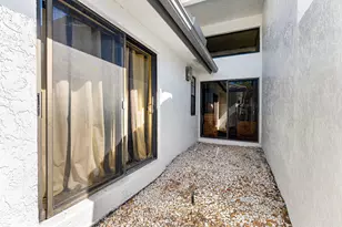 1120 Sand Drift Way, West Palm Beach, FL 33411 - Photo 30