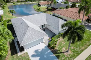 10370 Greentrail Dr N, Boynton Beach, FL 33436 - Photo 42