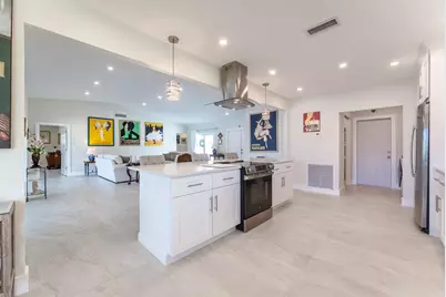 10370 Greentrail Drive N, Boynton Beach, FL 33436 - Photo 12