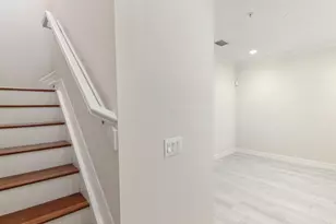 290 NE 5th Ave, Delray Beach, FL 33483 - Photo 6