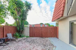 3785 Victoria Dr, West Palm Beach, FL 33406 - Photo 22