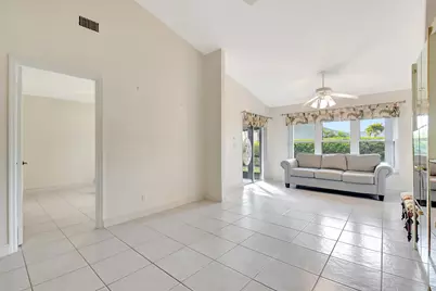 12233 Country Greens Boulevard, Boynton Beach, FL 33437 - Photo 10